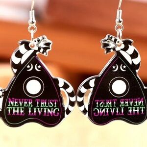 Halloween Holiday Movie Earrings Beetlejuice Snake - New Horror Spooky Gift